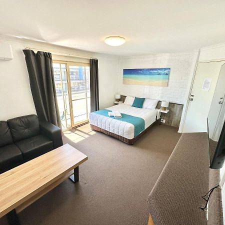 Top Of The Town Motor Inn 나루마 외부 사진