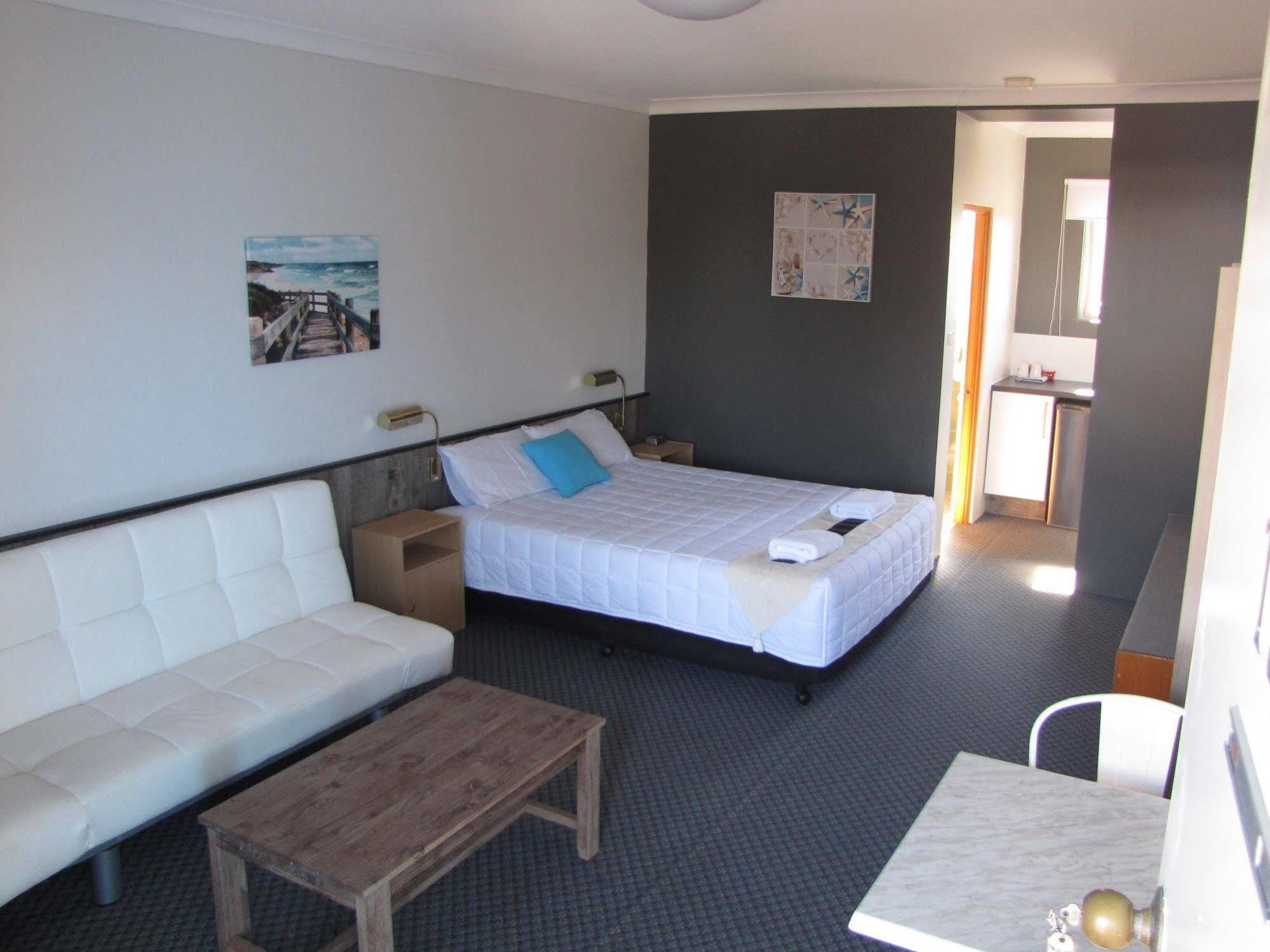 Top Of The Town Motor Inn 나루마 외부 사진