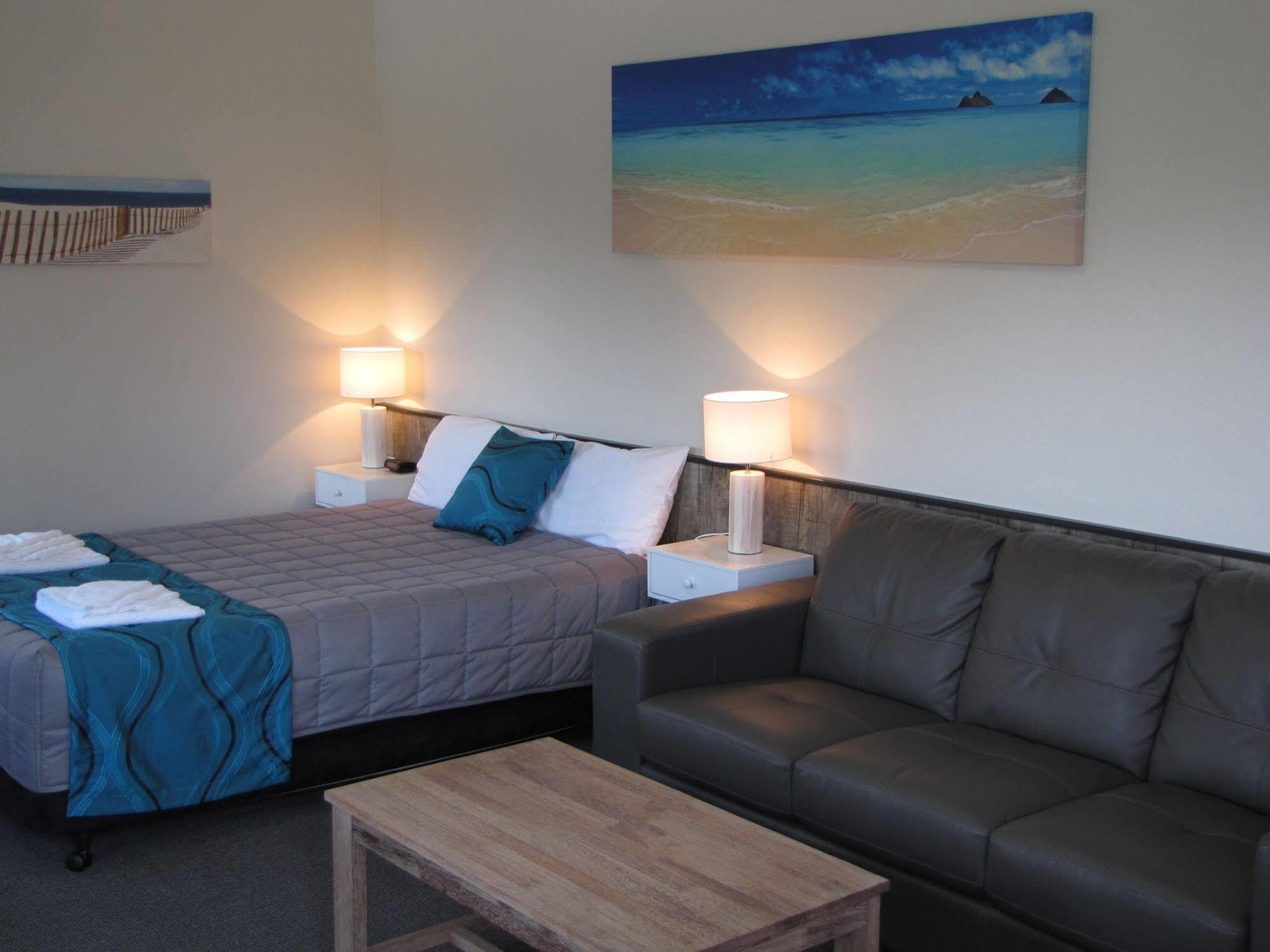 Top Of The Town Motor Inn 나루마 외부 사진