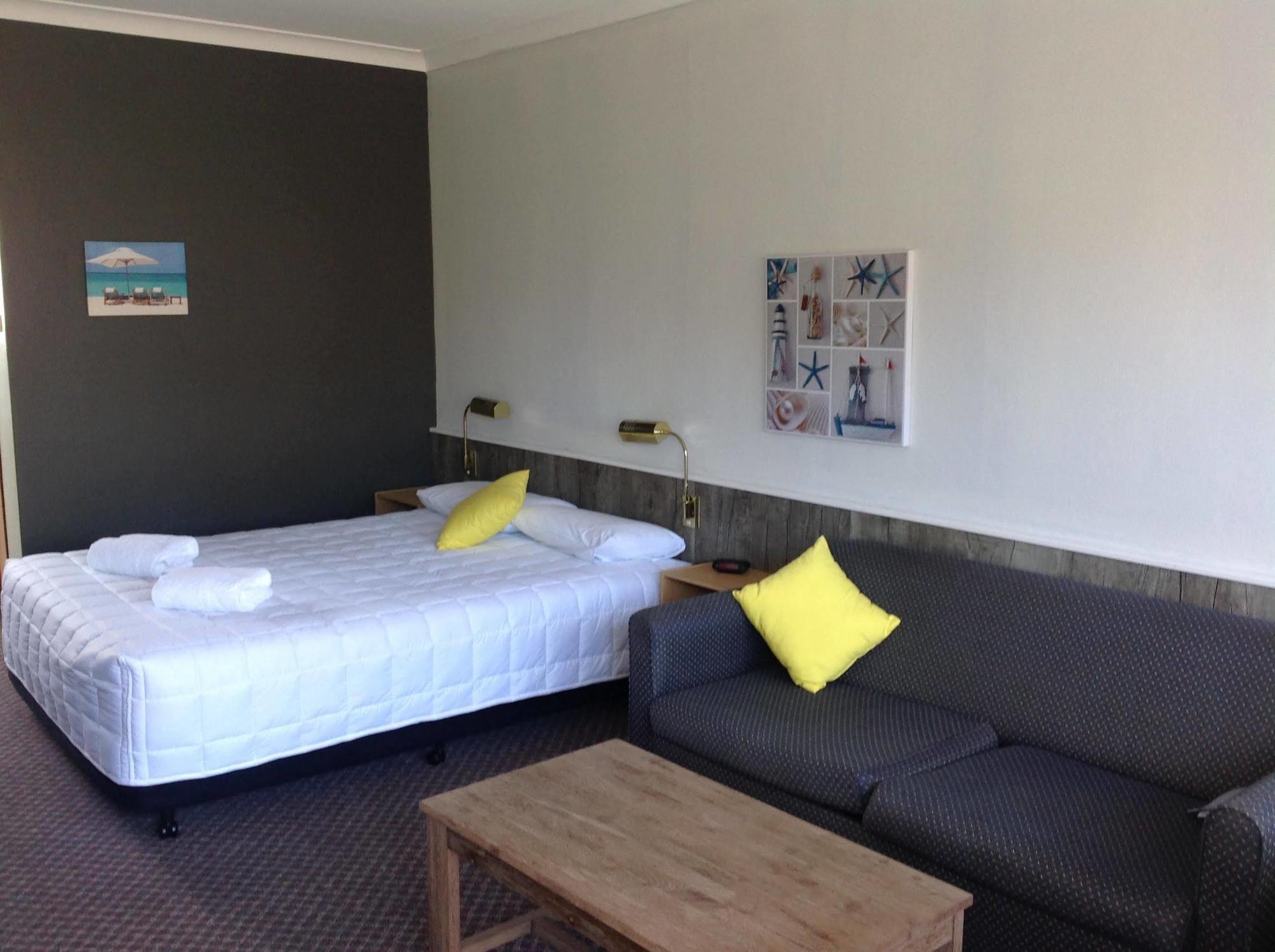 Top Of The Town Motor Inn 나루마 외부 사진